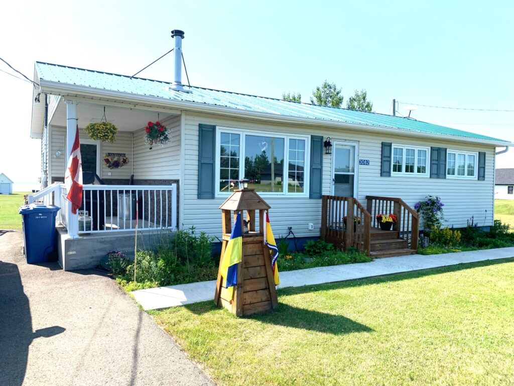house: facade of a typical bungalow